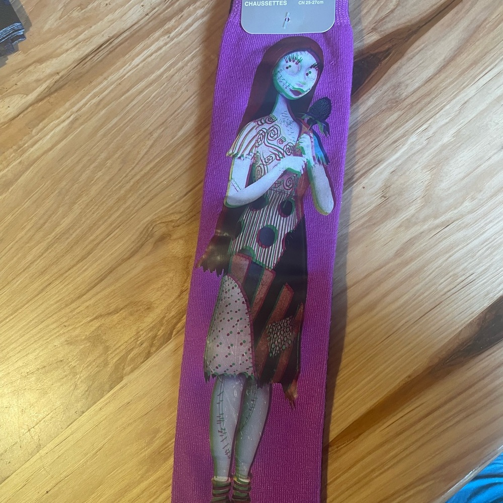 Disney Nightmare before Christmas Jack and Sally Women's Socks size 6-12